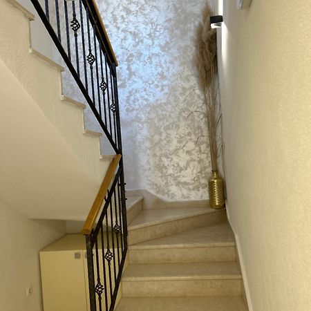 Apartmani Arapovic Baska Voda Ngoại thất bức ảnh