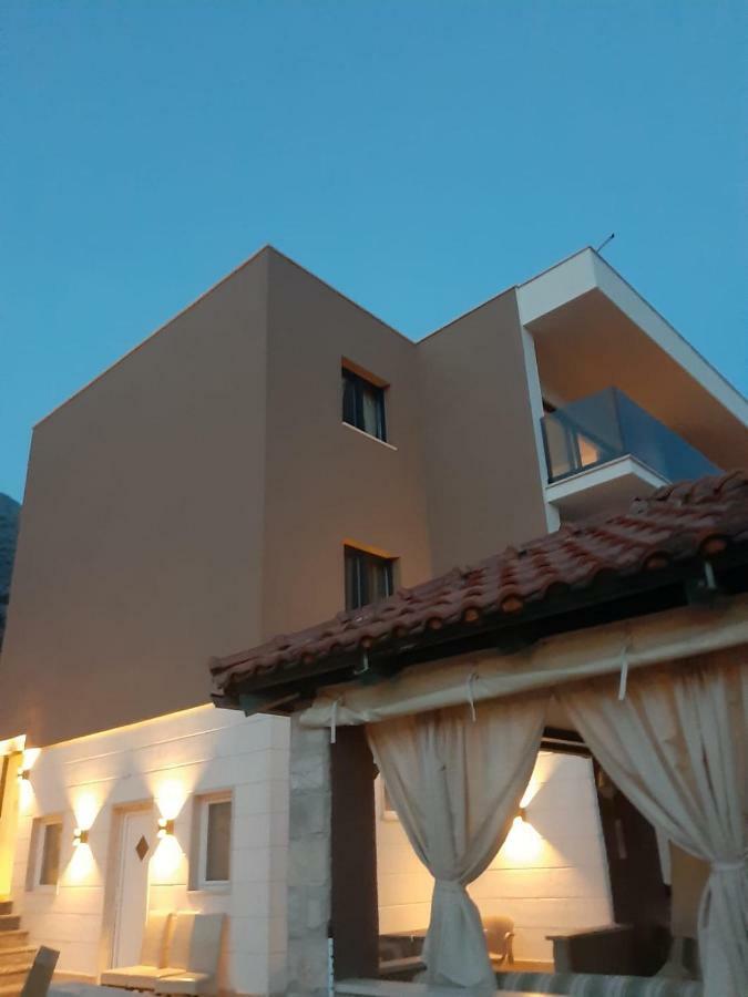 Apartmani Arapovic Baska Voda Ngoại thất bức ảnh