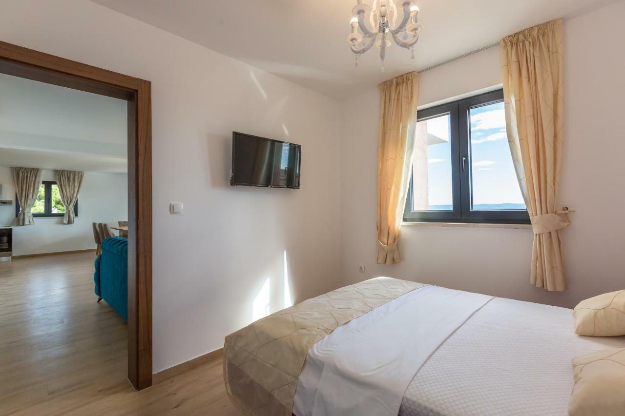 Apartmani Arapovic Baska Voda Ngoại thất bức ảnh