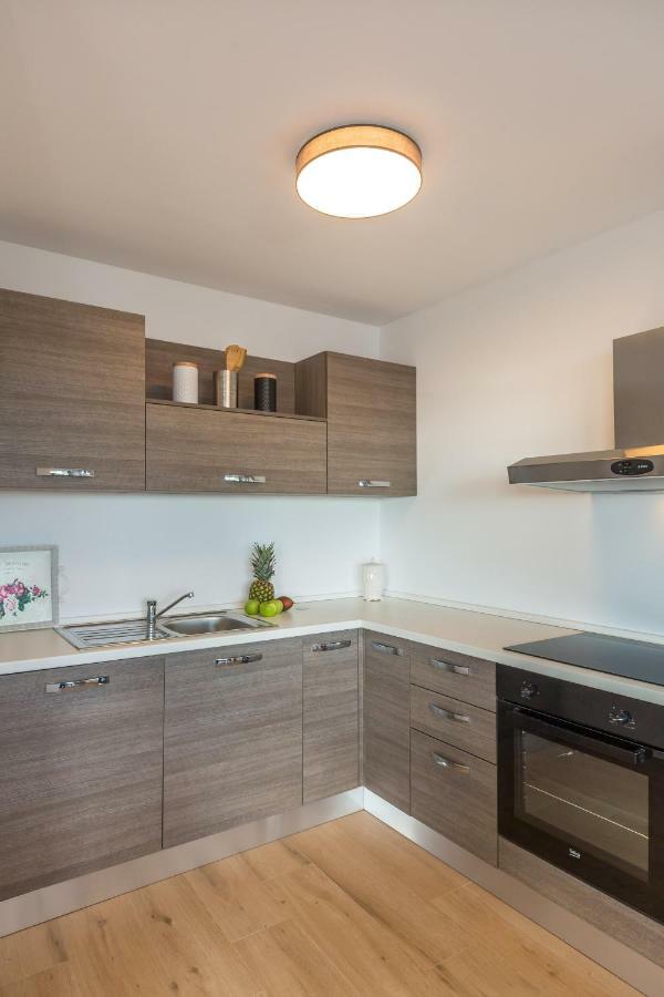 Apartmani Arapovic Baska Voda Ngoại thất bức ảnh